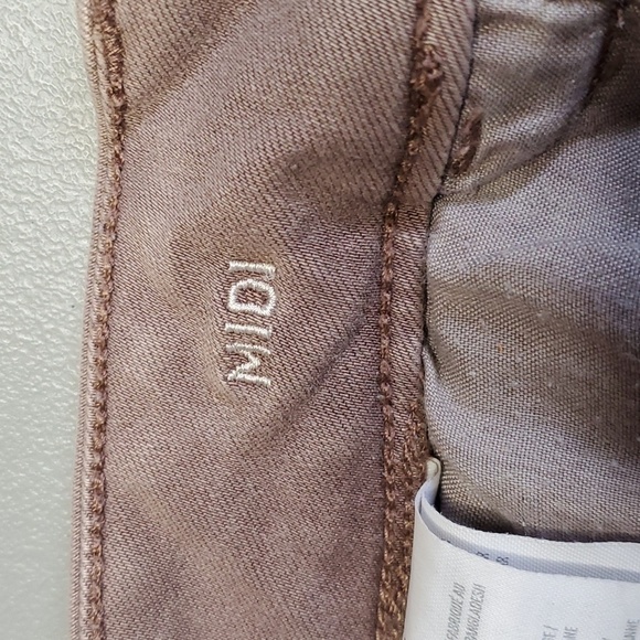 AMERICAN Eagle size 10 super stretch mid rise jean shorts - Picture 7 of 8